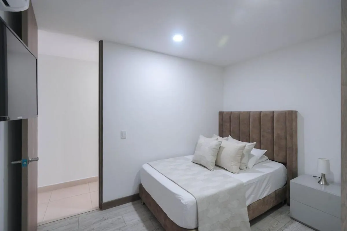 Апартаменты Luxury Air Conditioning Near Laureles Медельин Колумбия