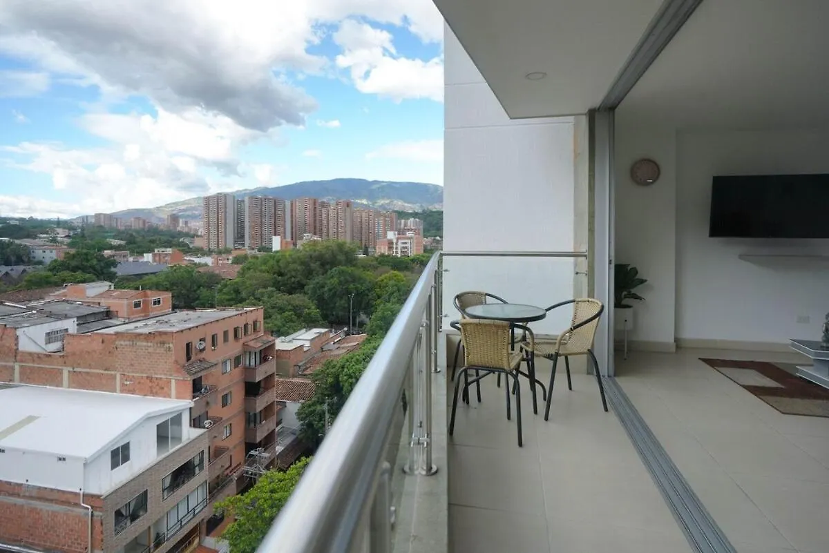 Luxury Air Conditioning Near Laureles Медельин 0*,  Колумбия